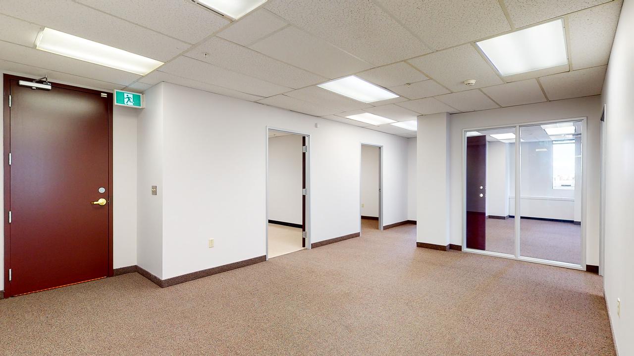 710 - 170 Laurier Ave W, Ottawa, ON