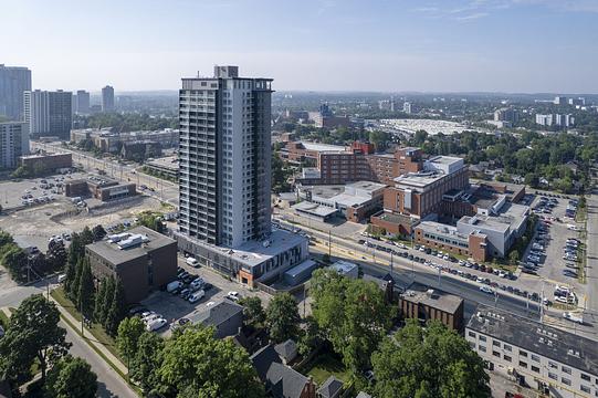 900 King Street West, Kitchener, ON