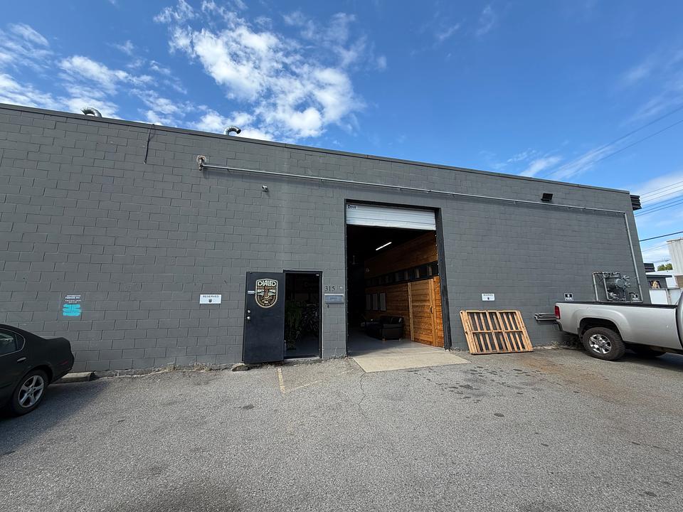 315 Mansfield Place, North Vancouver, BC