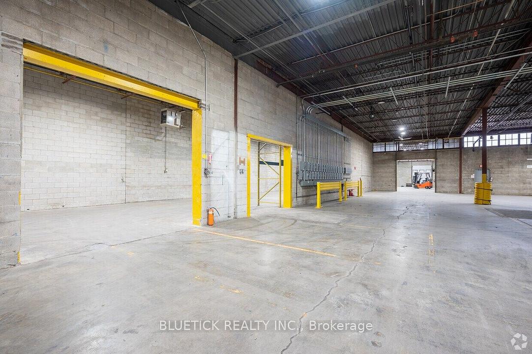 3 - 25 Tangiers Road, Toronto, ON