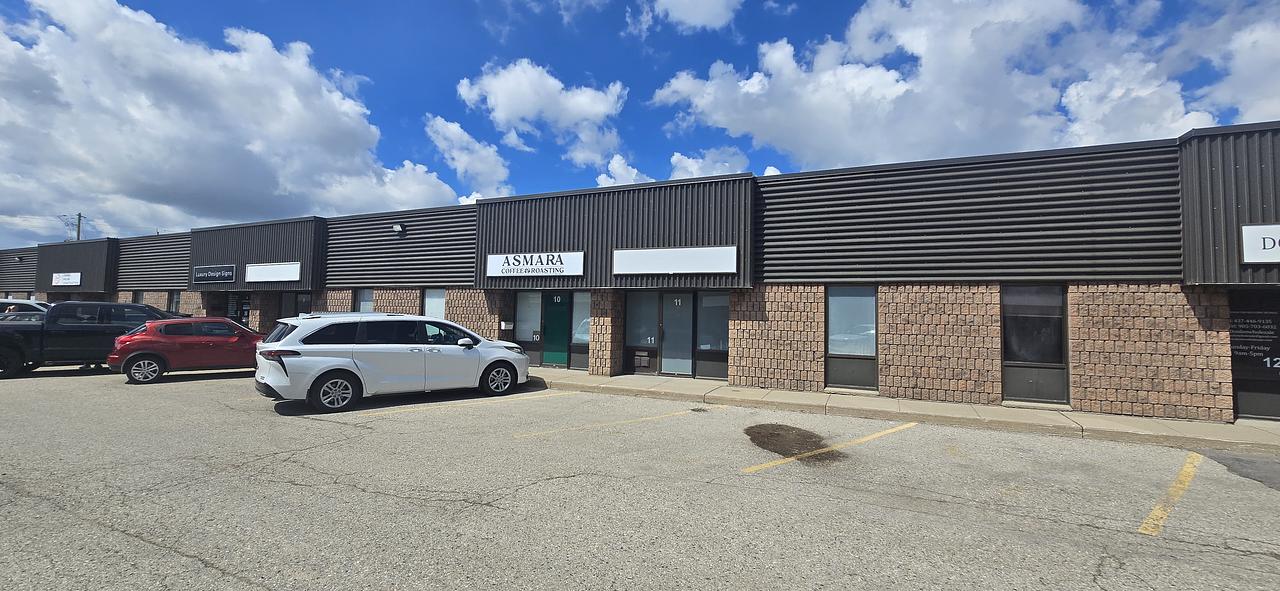 11 - 600 Newbold Street, London, ON