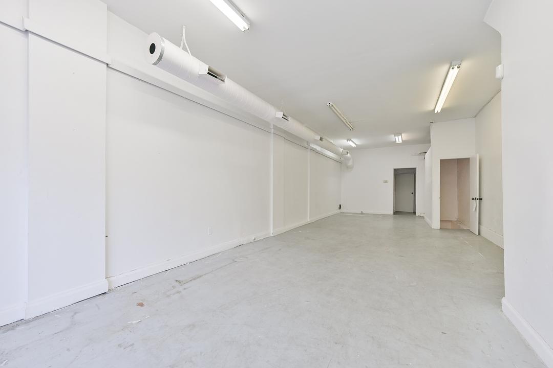 1046 Bathurst Street, Toronto, ON