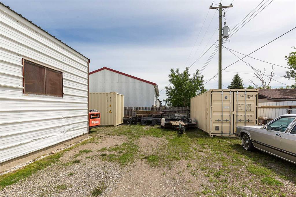 604 12 Street, Fort Macleod, AB