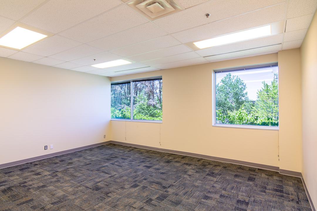 100 - 1st Floor - 31 Auriga Drive, Ottawa, ON