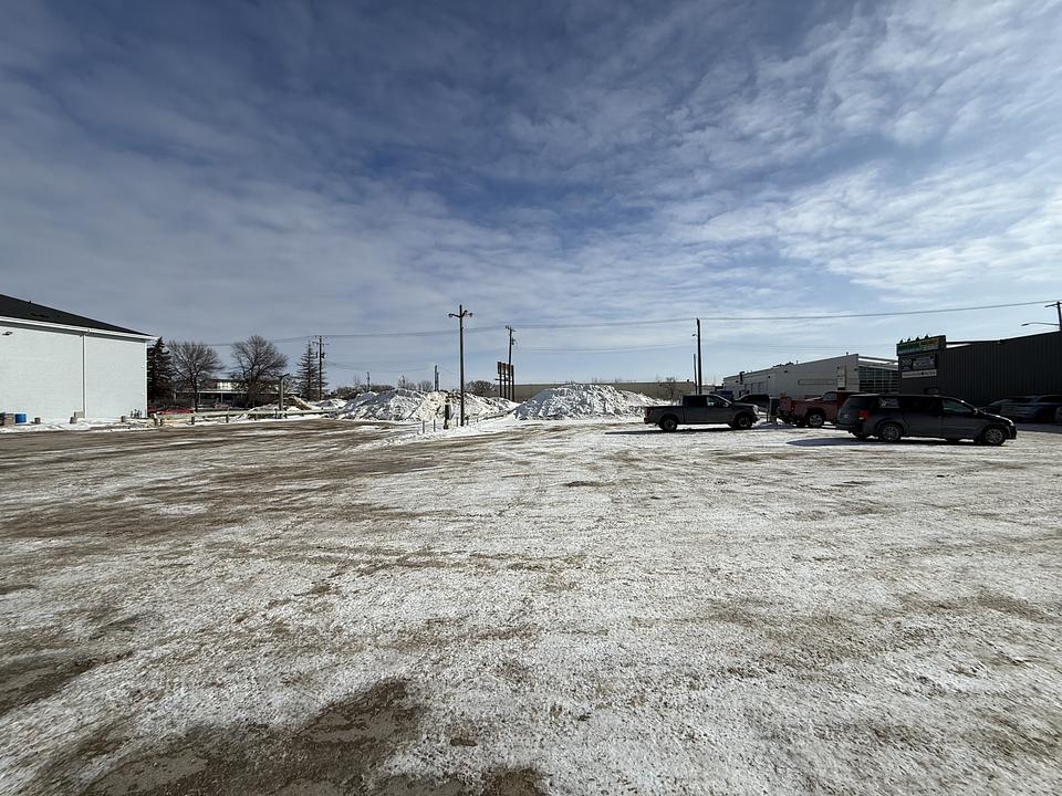 700 King Edward Street, Winnipeg, MB