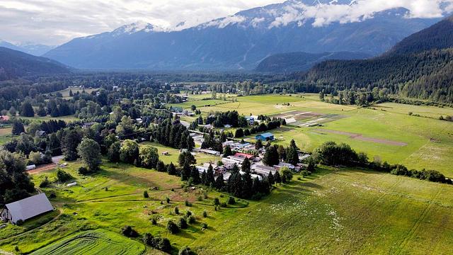 7617 Pemberton Meadows Road, Pemberton, BC