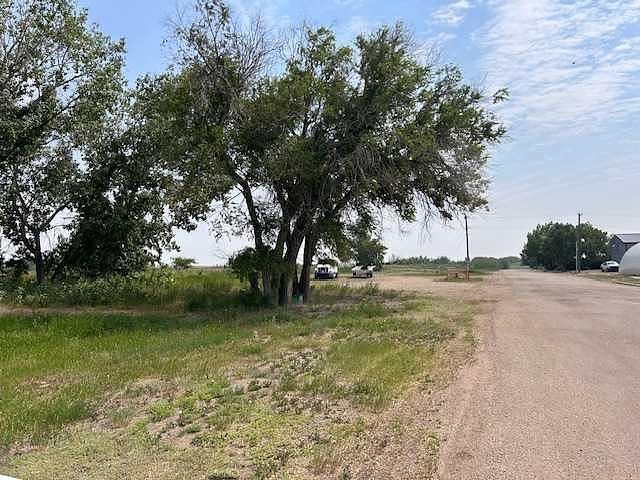 105 Railway Avenue West, Cereal, AB