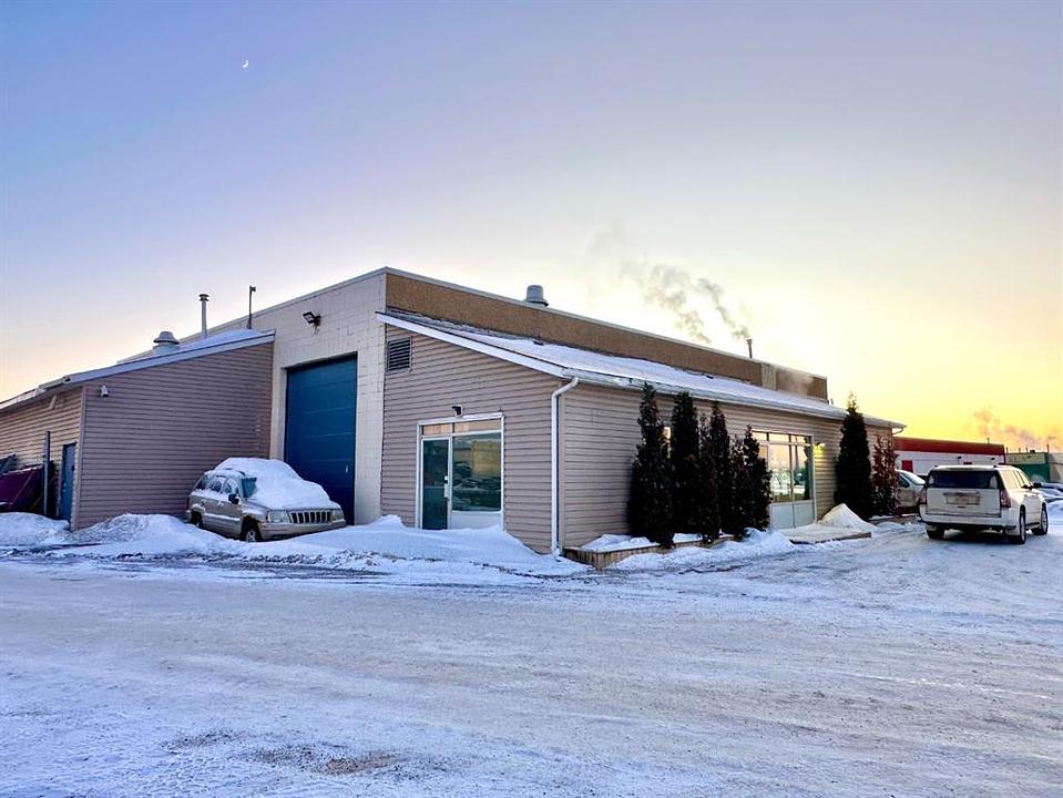 145 Macdonald Crescent, Fort McMurray, AB