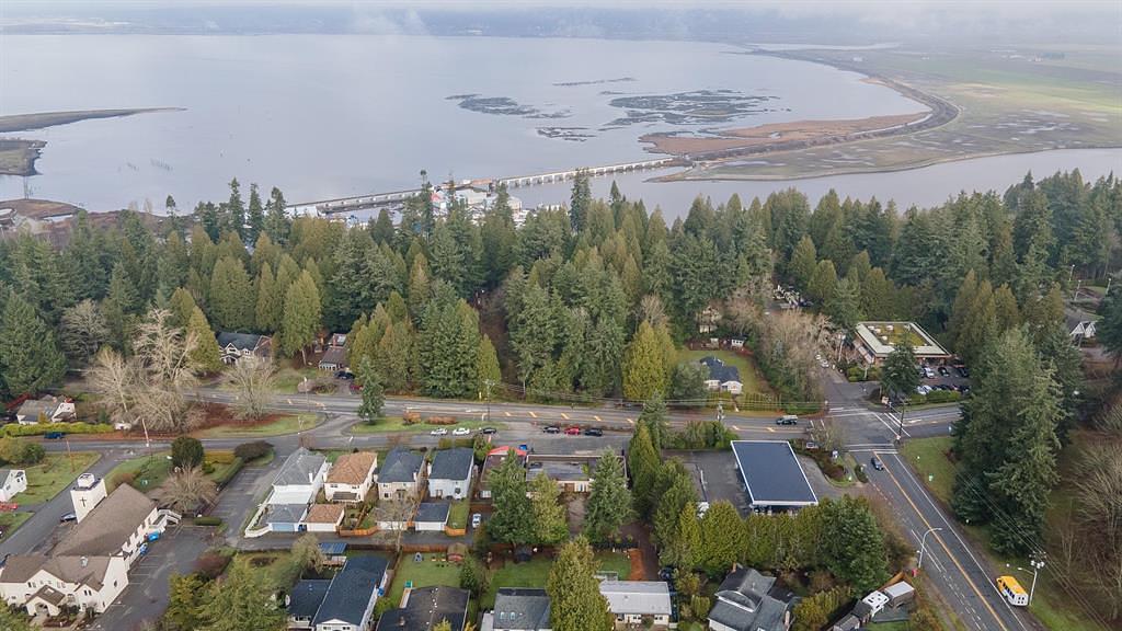 12758 28 Avenue, Surrey, BC