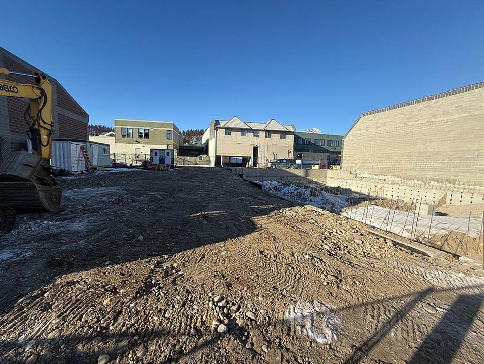 630 Connaught Drive, Jasper, AB