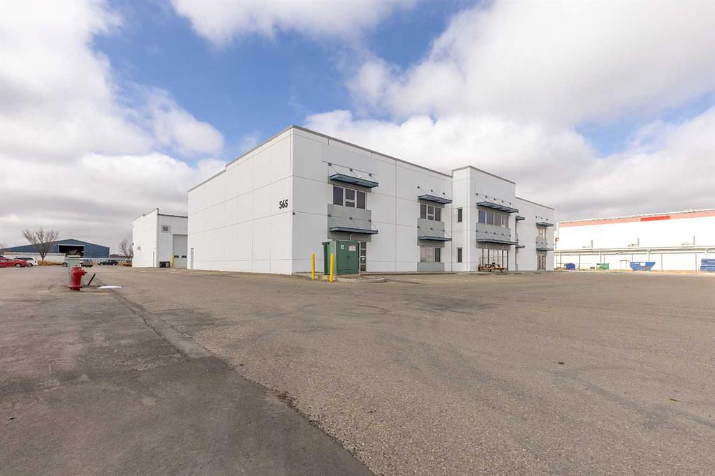 4-565 41 Street North, Lethbridge, AB