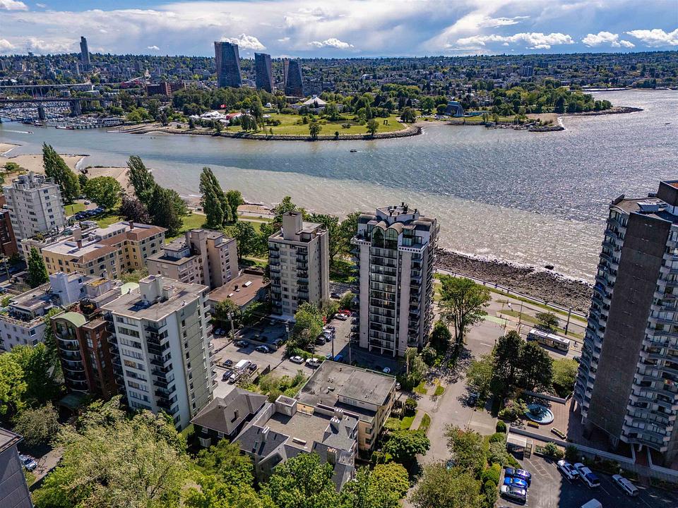 1334 Cardero Street, Vancouver, BC