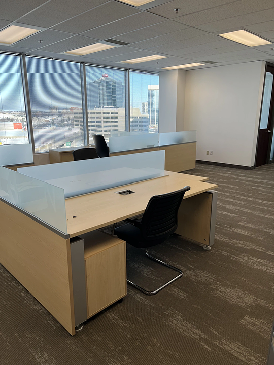 602 - 77 City Centre Drive, Mississauga, ON