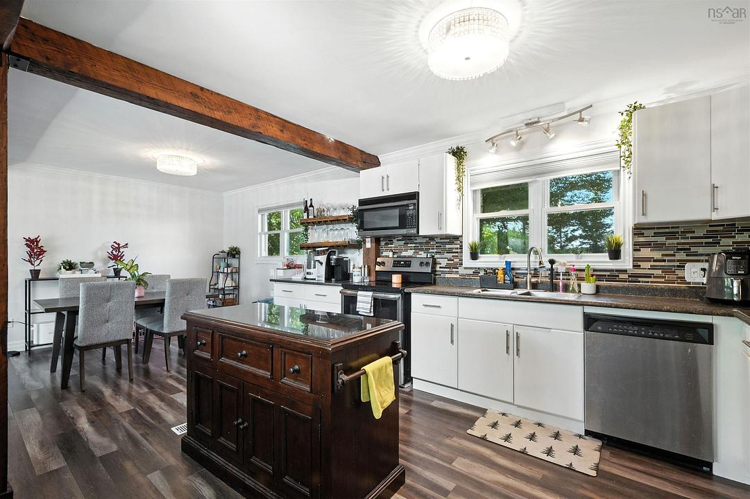1909 Hammonds Plains Road, Hammonds Plains, NS