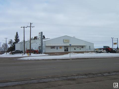 50 Avenue, Vegreville, AB