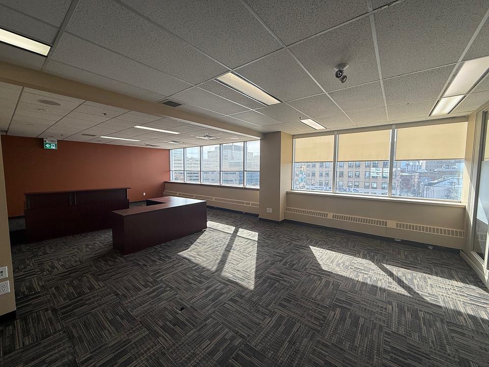 400 - 230 22 Street East, Saskatoon, SK