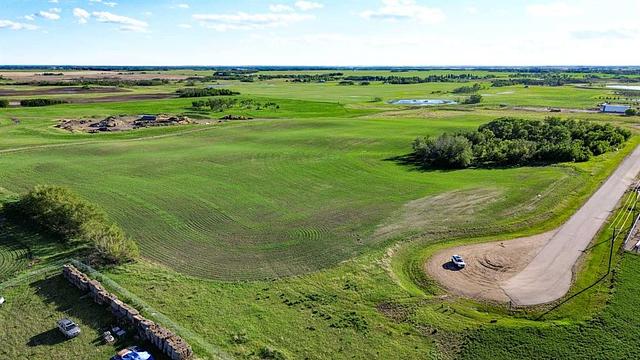 42 Avenue, Stettler County No. 6, AB