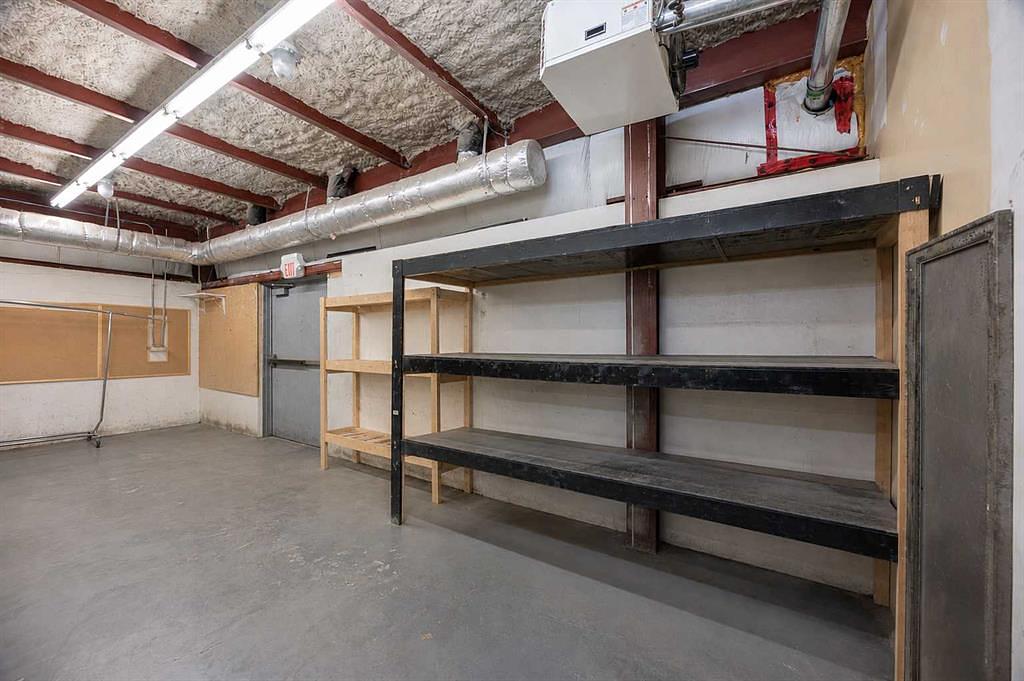 5402 44 Street, Lloydminster, AB