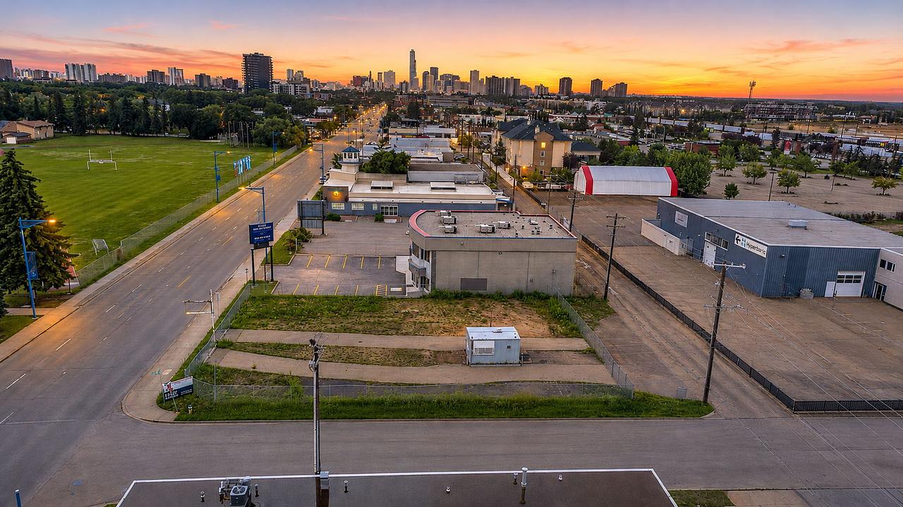 7303 104 Street Northwest, Edmonton, AB