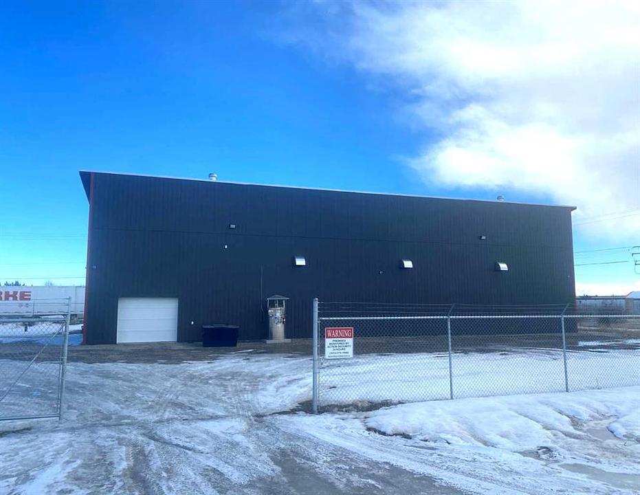 8 - 584 Road, Mountain View County, AB