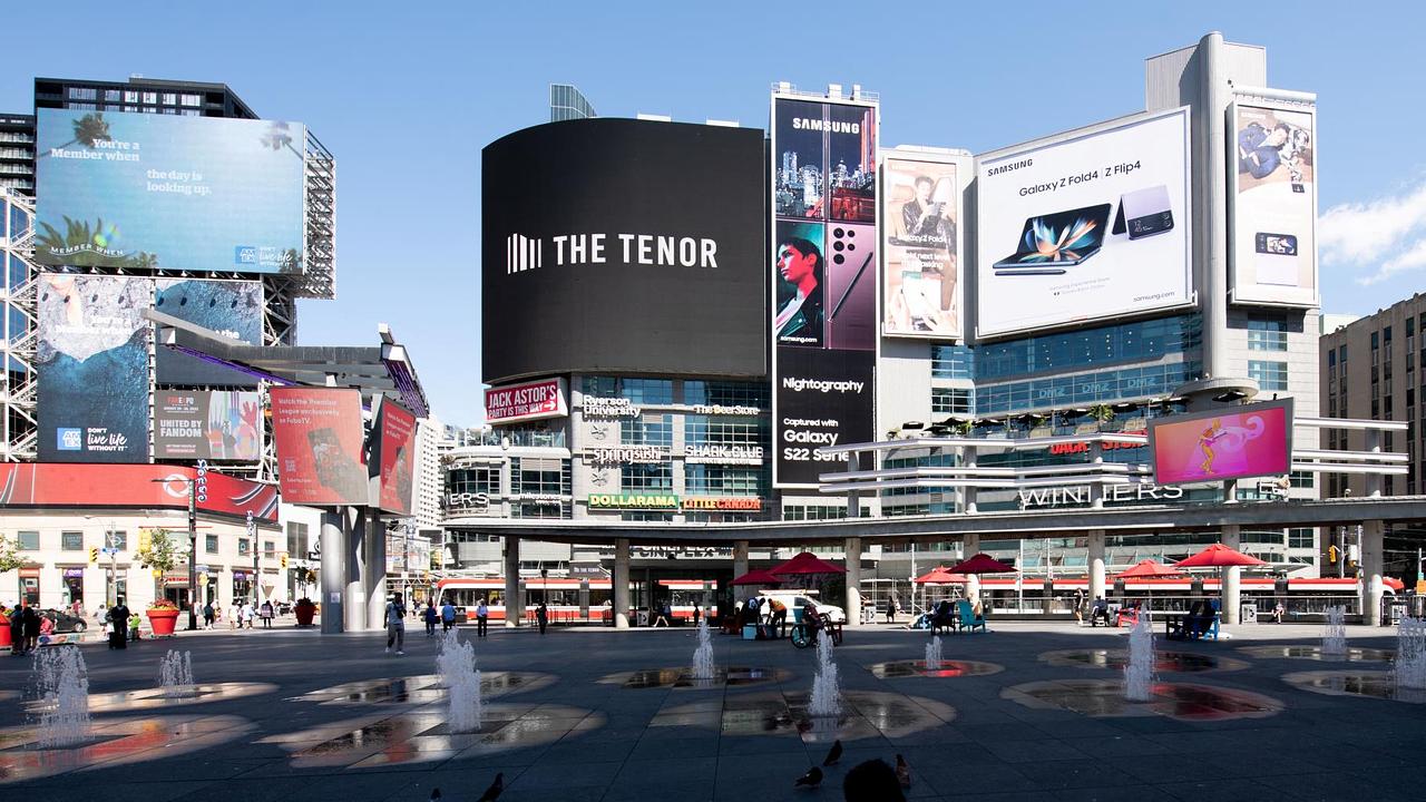 B132 - 10 Dundas Street East, Toronto, ON