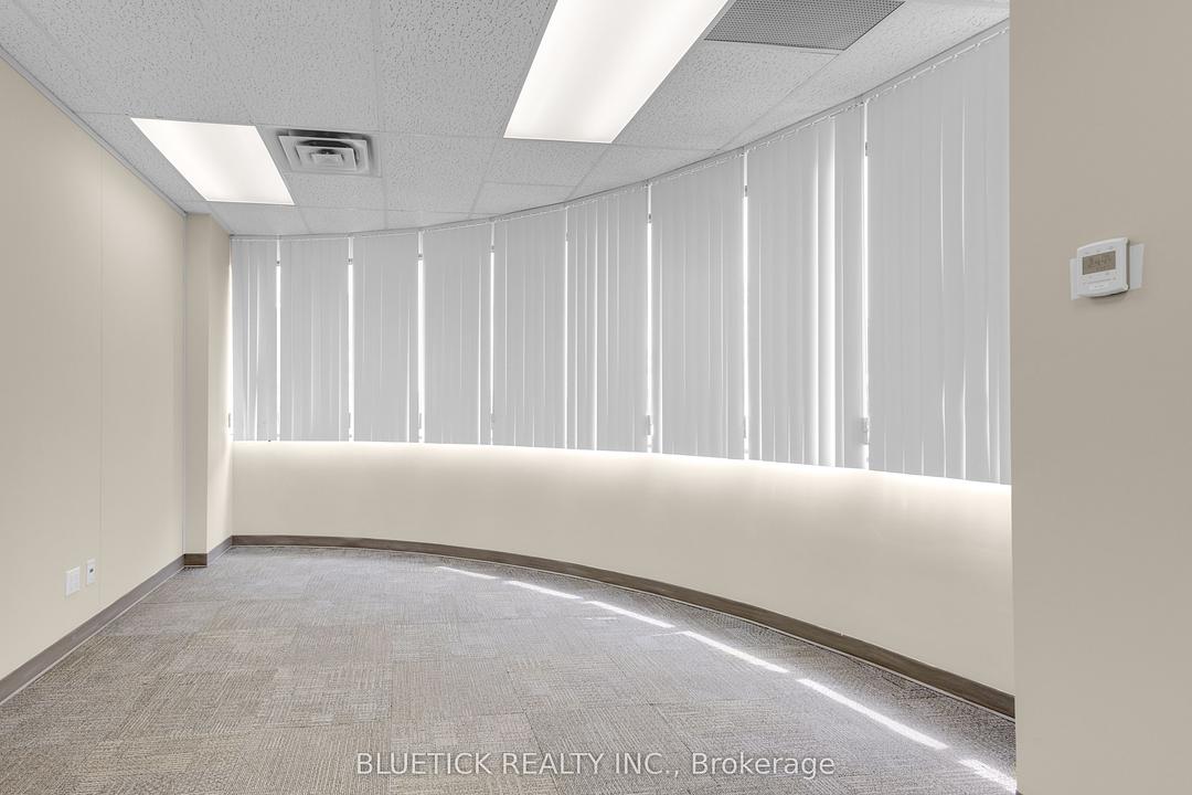 310 - 710 Dorval Drive, Oakville, ON