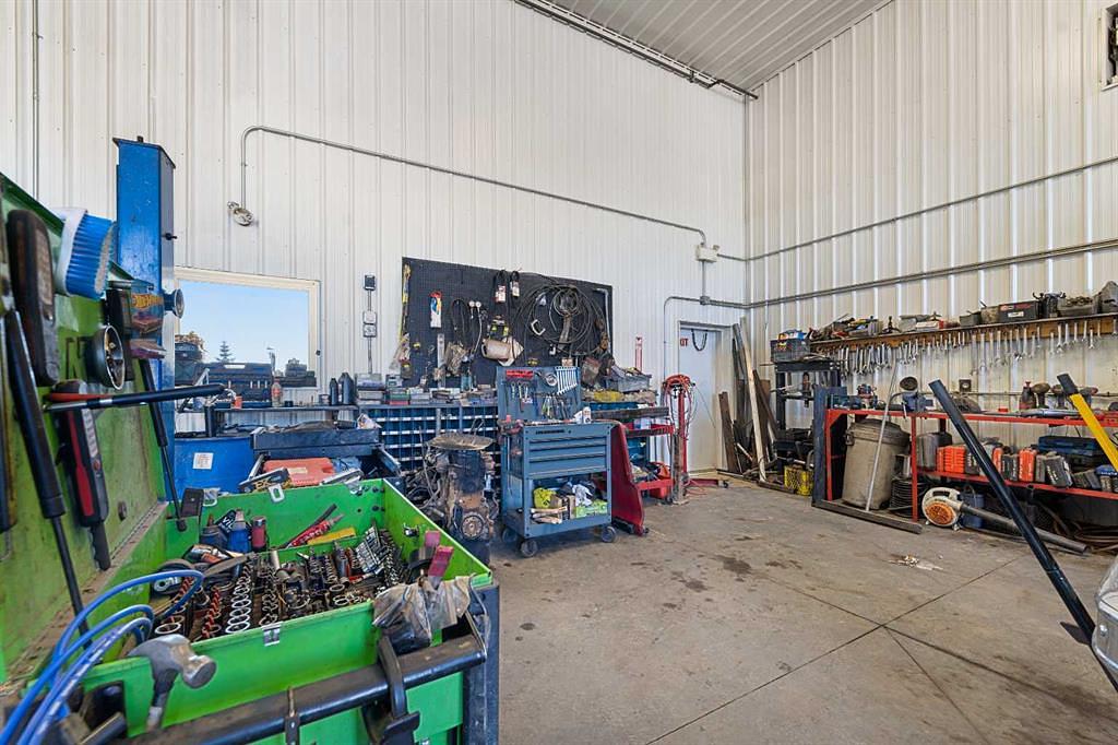 81 Barstow Street, Carseland, AB