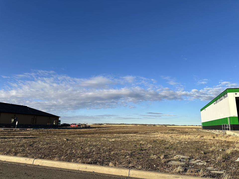 2910 15 Avenue, Wainwright, AB