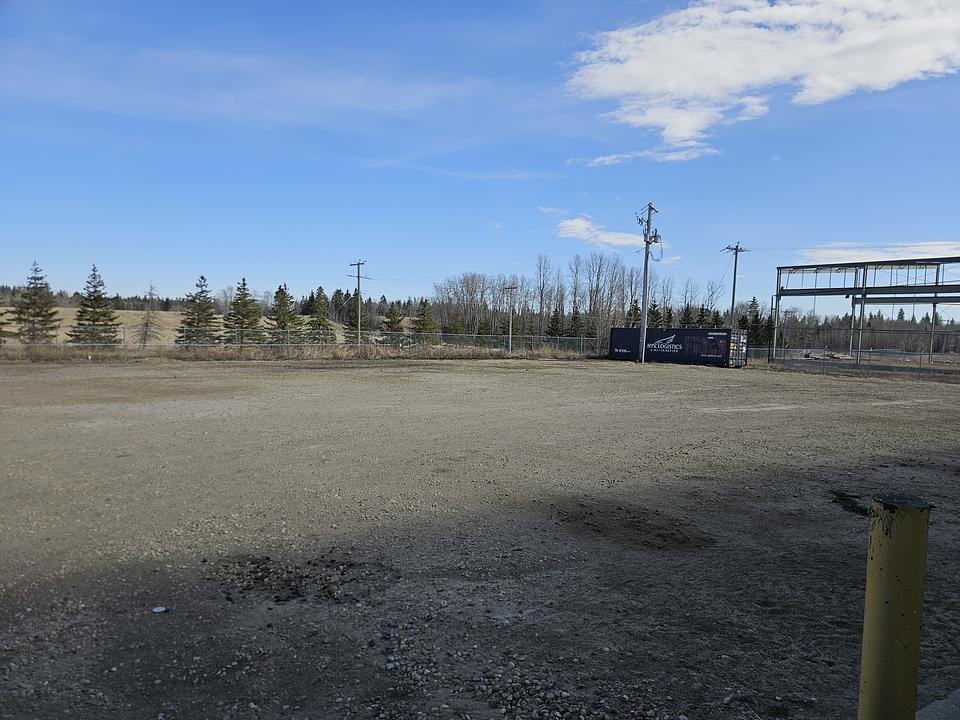 1 - 27123 - 9, Hwy 597, Lacombe County, AB