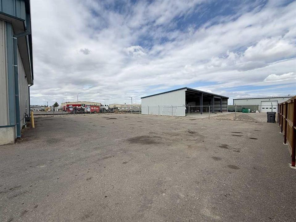 3805 14 Avenue North, Lethbridge, AB