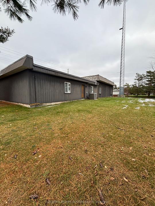 7010 Parkway Road, Ottawa, ON