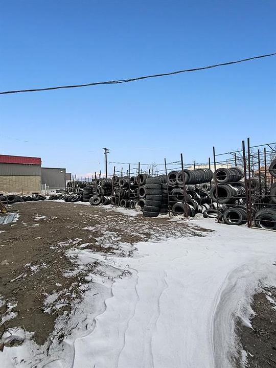 Unit 1 - 1621 Highway Avenue Southeast, Redcliff, AB