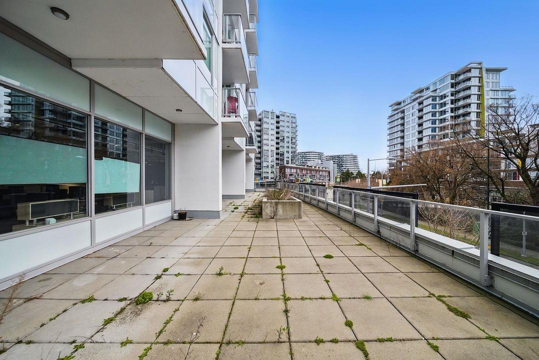 315 - 5508 Hollybridge Way, Richmond, BC