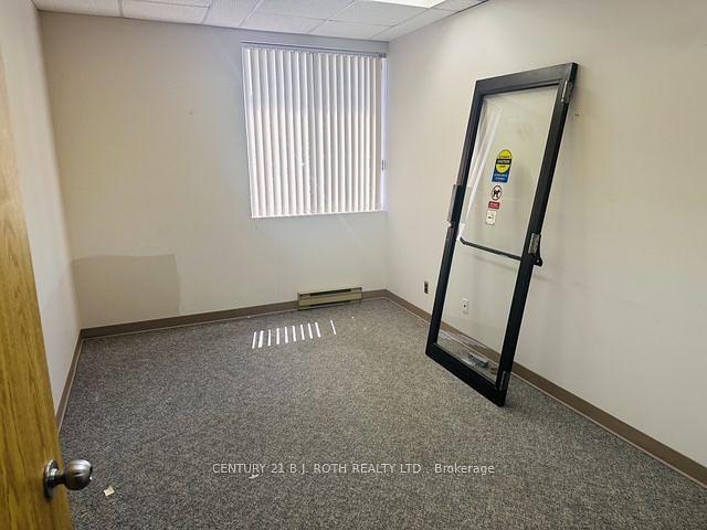 101 - 34 Simcoe Street, Barrie, ON