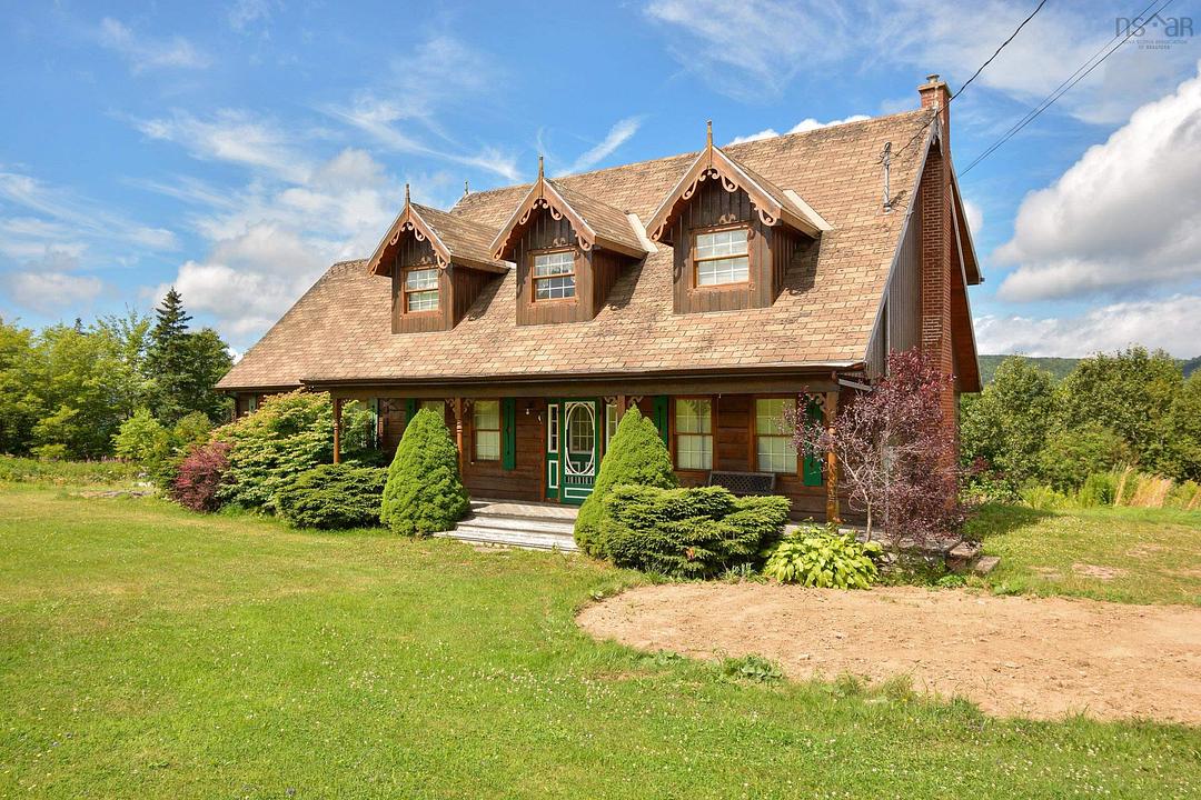 776 Nova Scotia 105, Boularderie East, NS