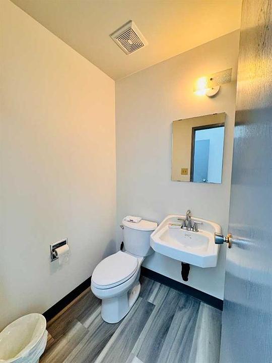 2 - 3610 29 Street Northeast, Calgary, AB