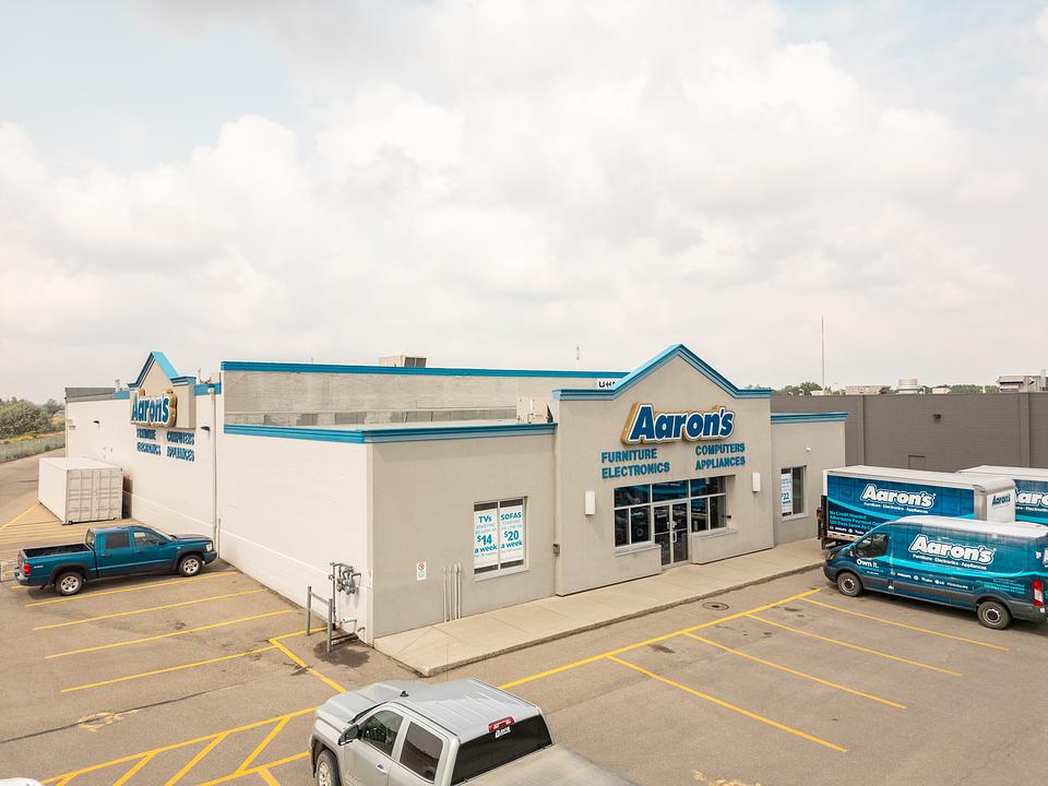 104 13 Street North, Lethbridge, AB