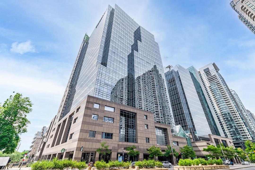 F2 - 5160 Yonge Street, Toronto, ON