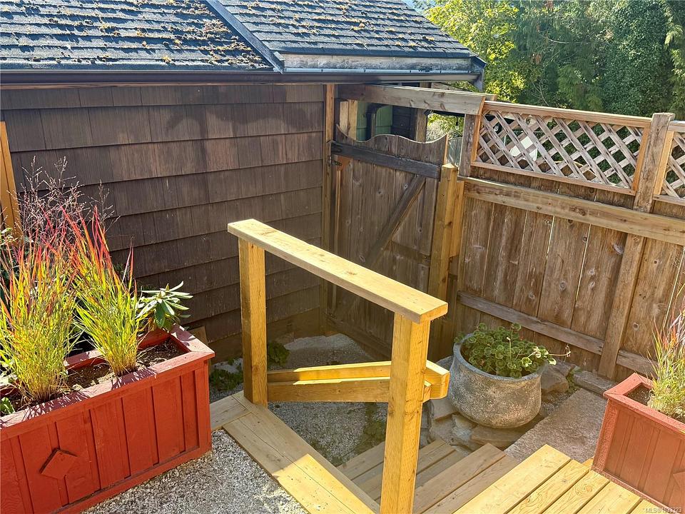 2909 Fulford-Ganges Road, Salt Spring, BC