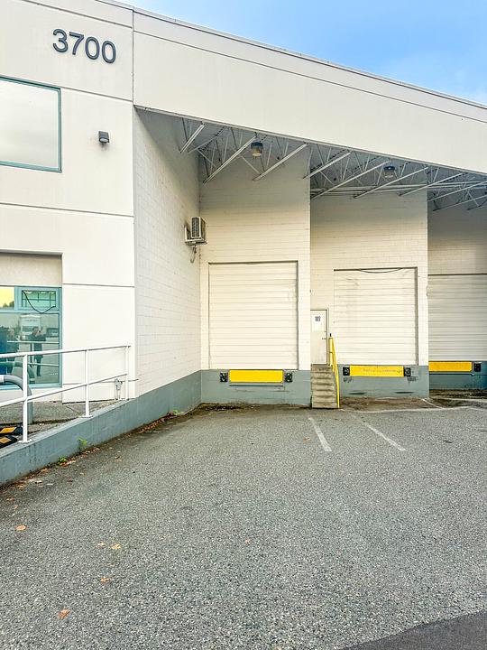 150-180 - 3700 North Fraser Way, Burnaby, BC