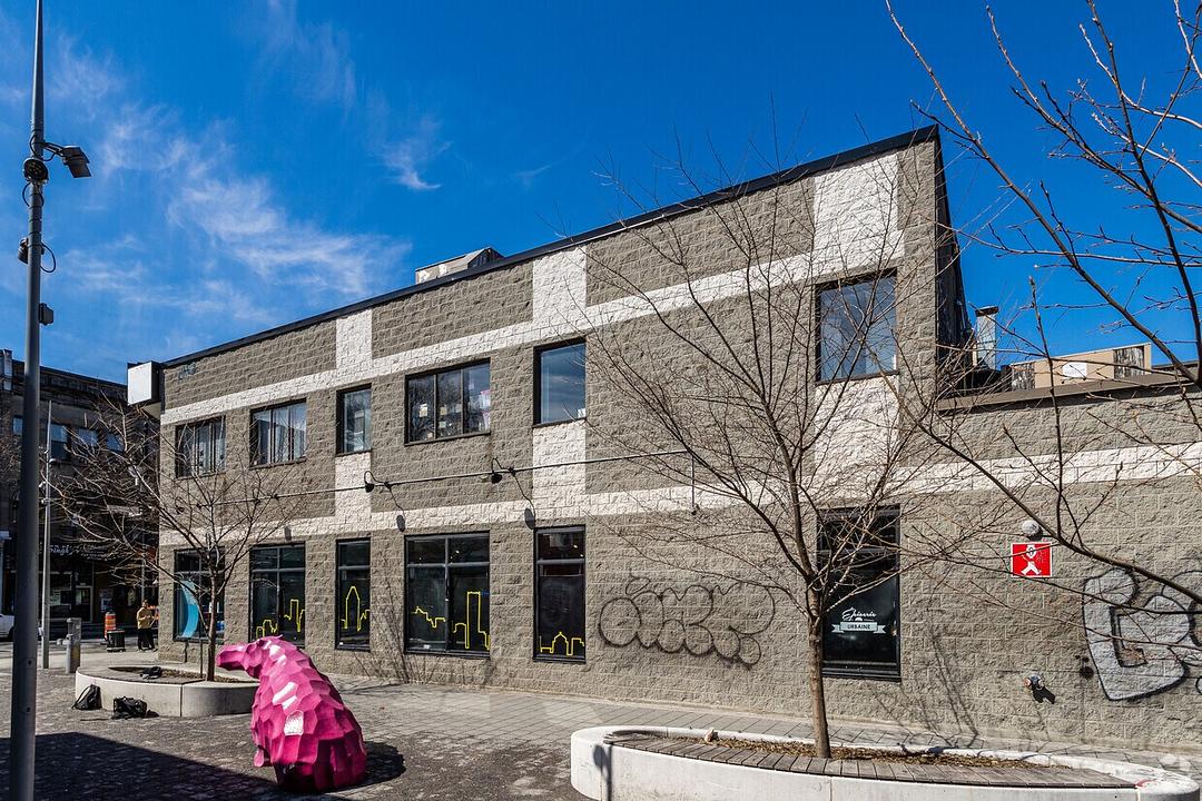 202 - 3697 Boulevard Saint-Laurent, Montréal, QC