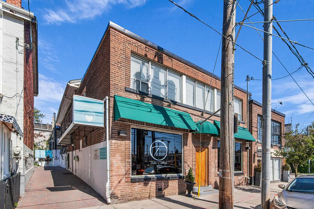 C3 - 1402 Queen St E, Toronto, ON