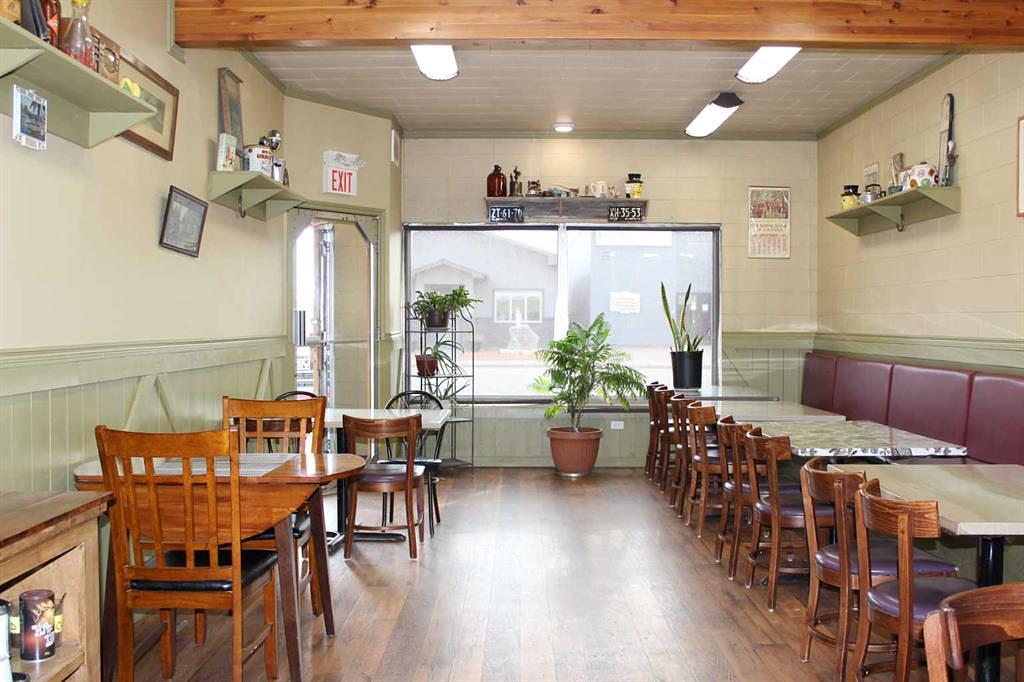 114 4 Avenue Southwest, Manning, AB