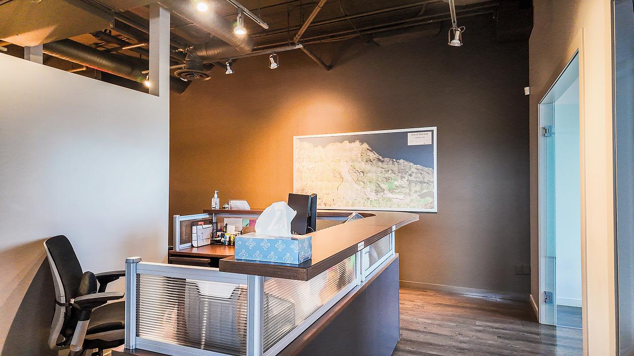 404/405 - 1630 Pandosy St, Kelowna, BC