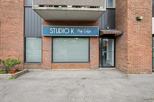 945D Richmond Road, Ottawa, ON