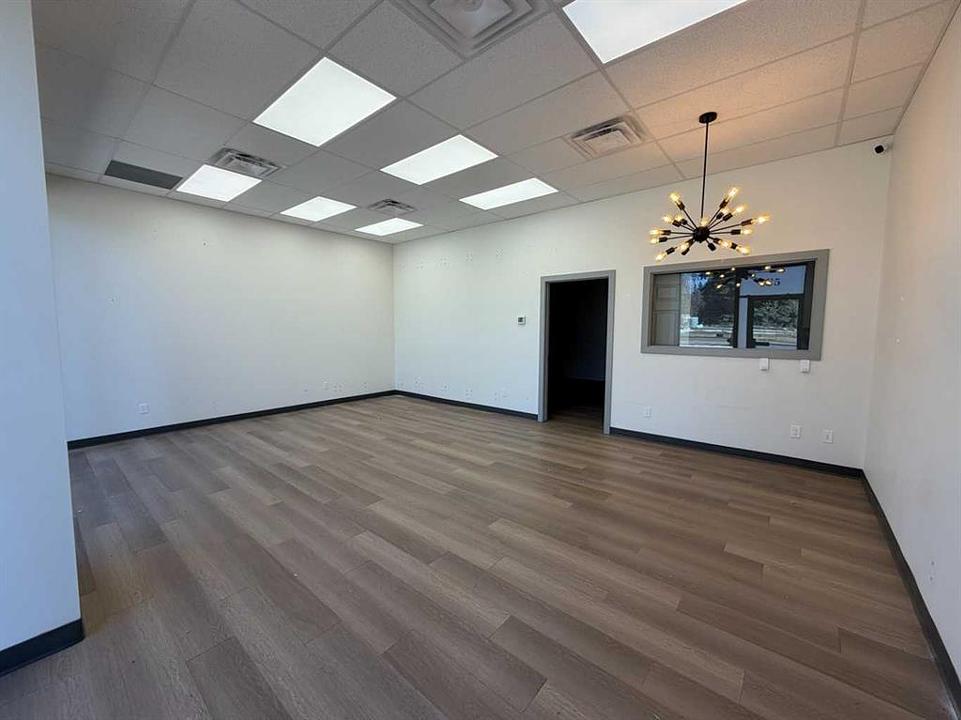 C5 - 5580 45 Street, Red Deer, AB