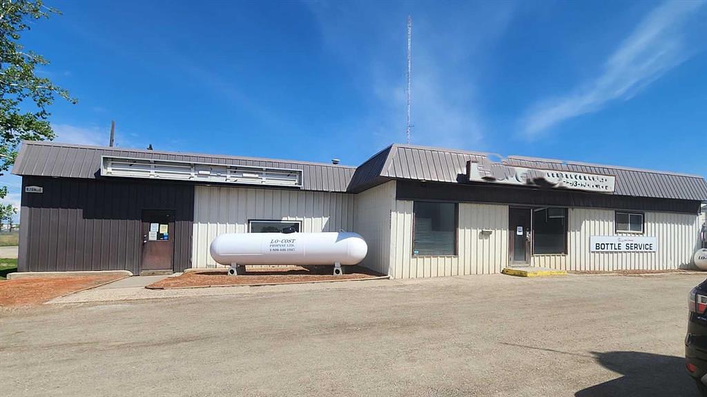 6709 Golden West Avenue, Red Deer, AB