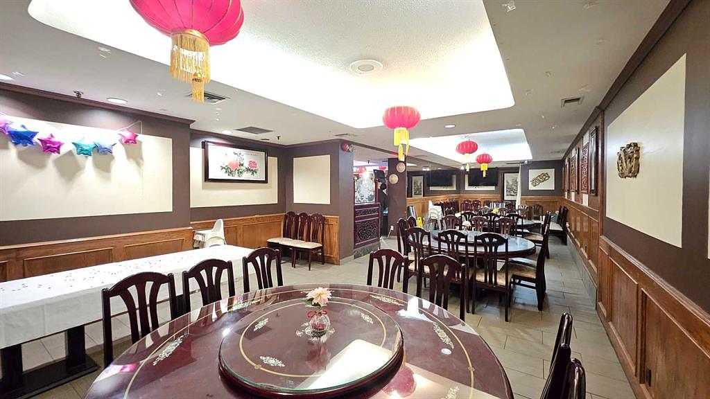 4410 17 Avenue Southeast, Calgary, AB