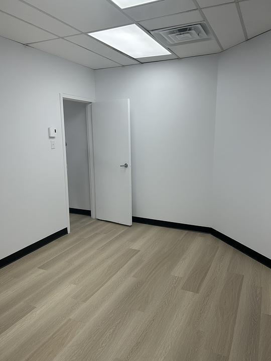 403 - 5881-5889 Cote des Neiges, Montreal, QC