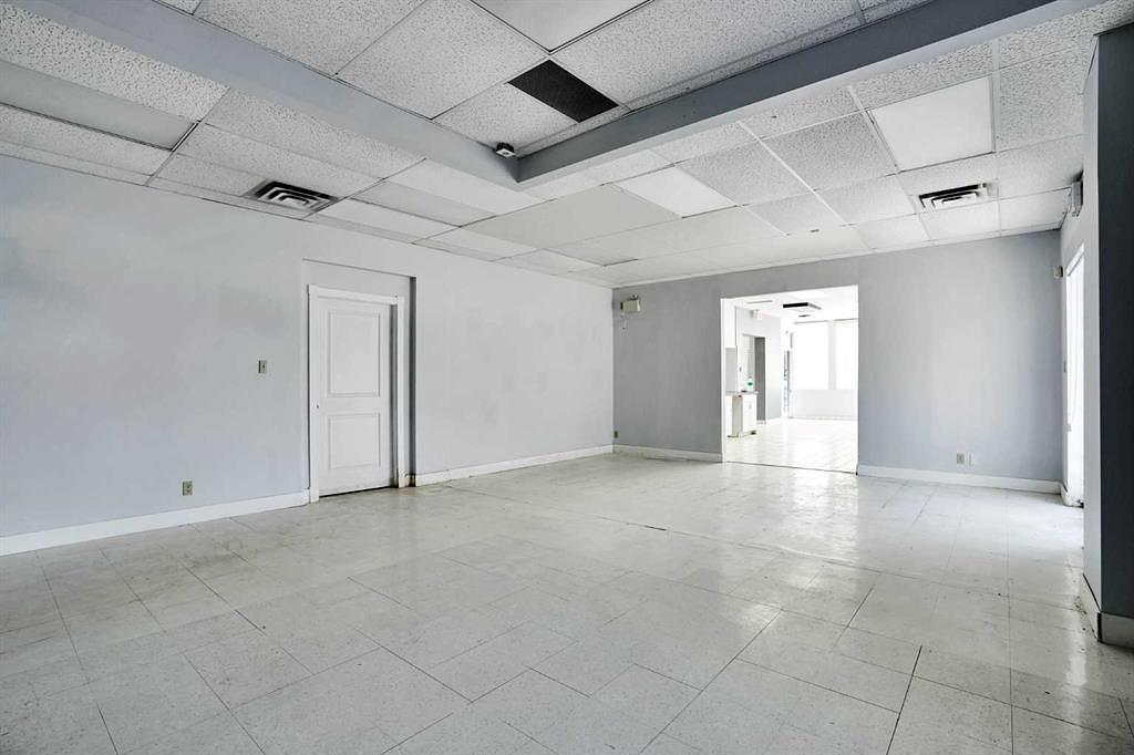 1350 11 Avenue Southwest, Calgary, AB